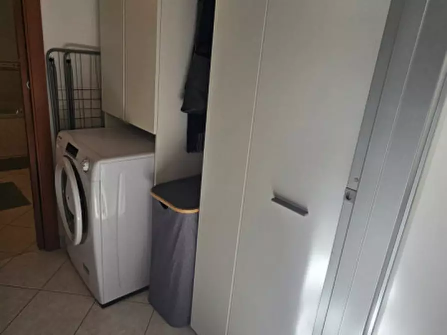 Immagine 15 di Appartamento in vendita  in via Schiantapetto a Savona