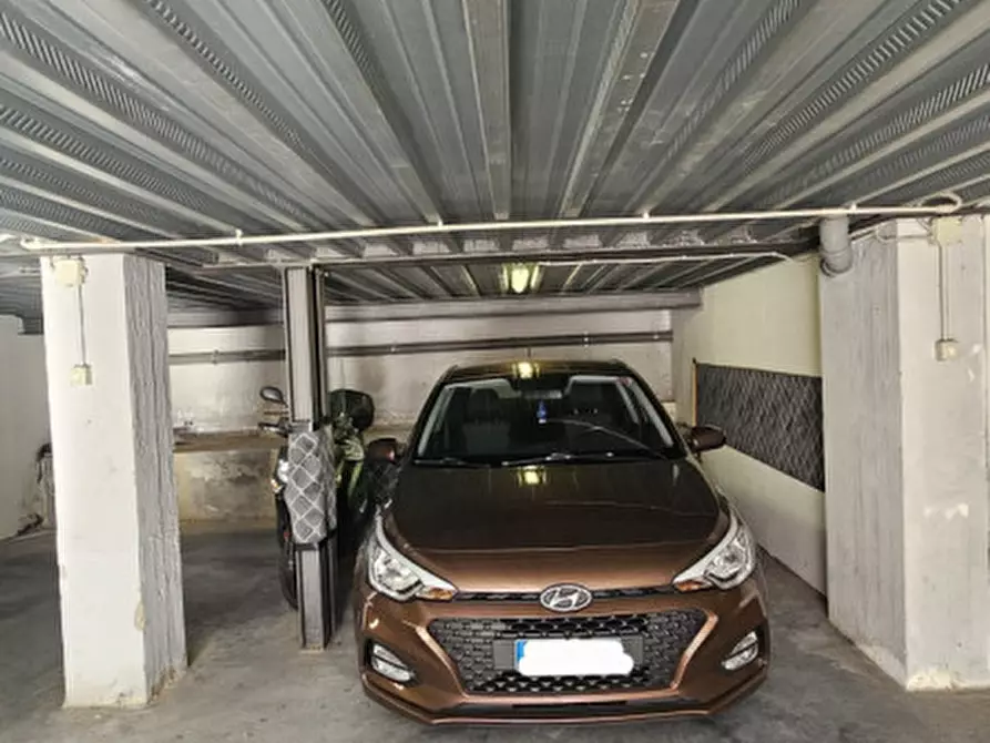 Immagine 20 di Appartamento in vendita  in via Schiantapetto a Savona