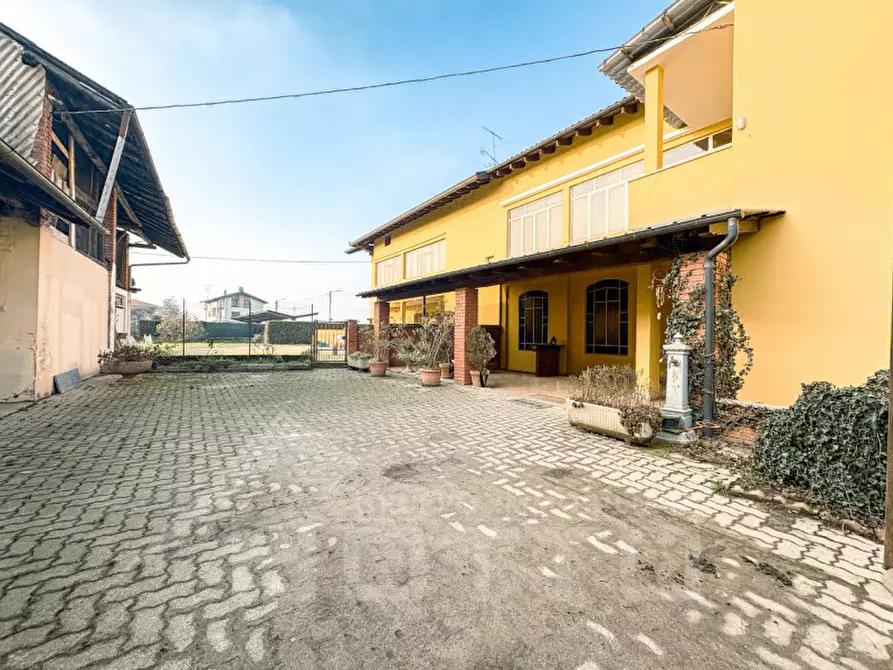 Immagine 33 di Casa indipendente in vendita  in via piana n 34 suno a Suno