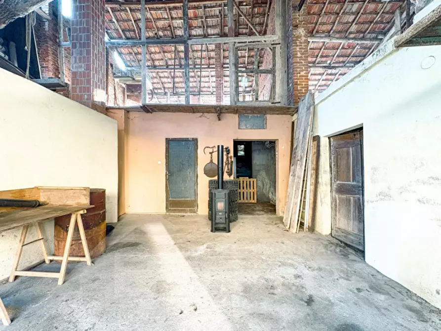 Immagine 39 di Casa indipendente in vendita  in via piana n 34 suno a Suno