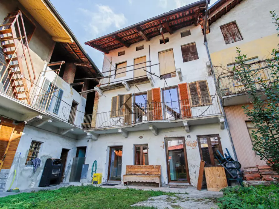 Immagine 2 di Casa indipendente in vendita  in via ivrea n. 24 a Candia Canavese