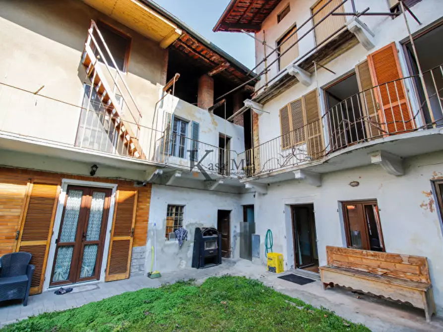 Immagine 3 di Casa indipendente in vendita  in via ivrea n. 24 a Candia Canavese