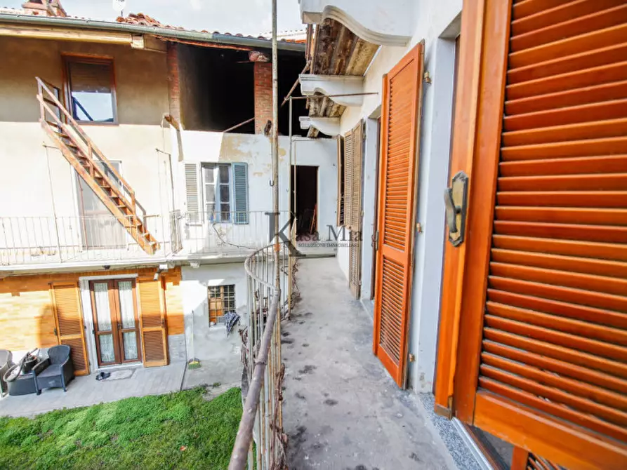 Immagine 36 di Casa indipendente in vendita  in via ivrea n. 24 a Candia Canavese