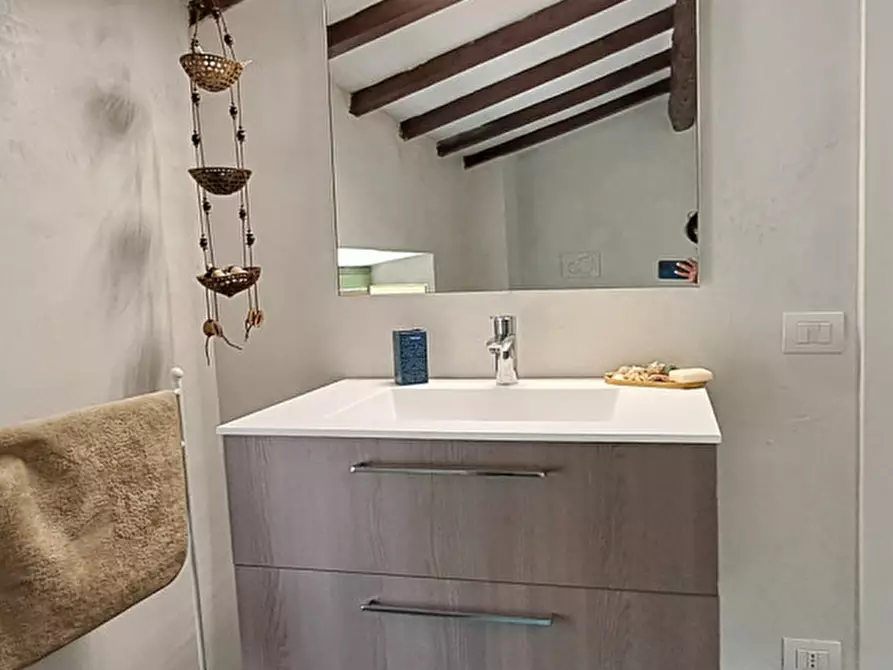 Immagine 34 di Rustico / casale in vendita  a Lisciano Niccone