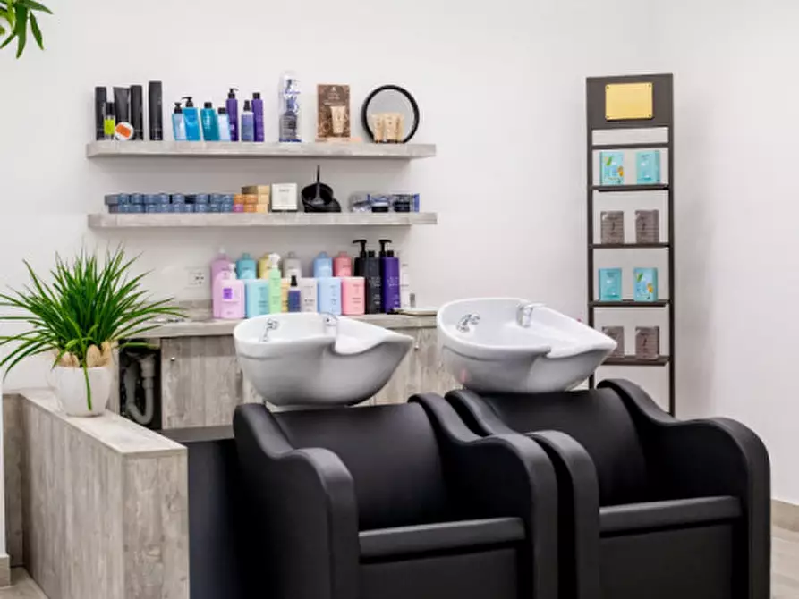 Immagine 1 di Attività commerciale in vendita  a Venezia