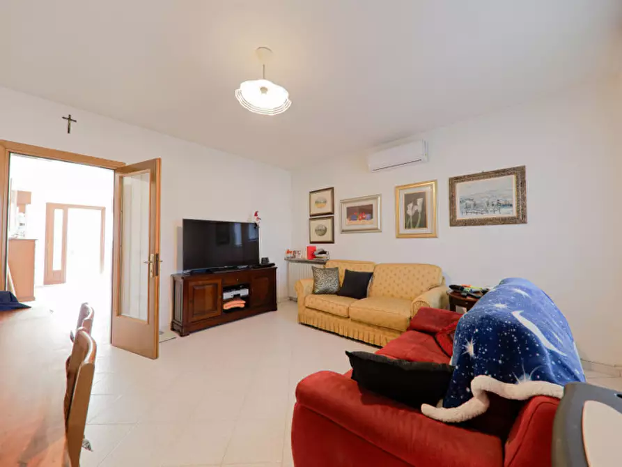 Immagine 2 di Casa indipendente in vendita  in via vallancon ovest a Ospedaletto Euganeo