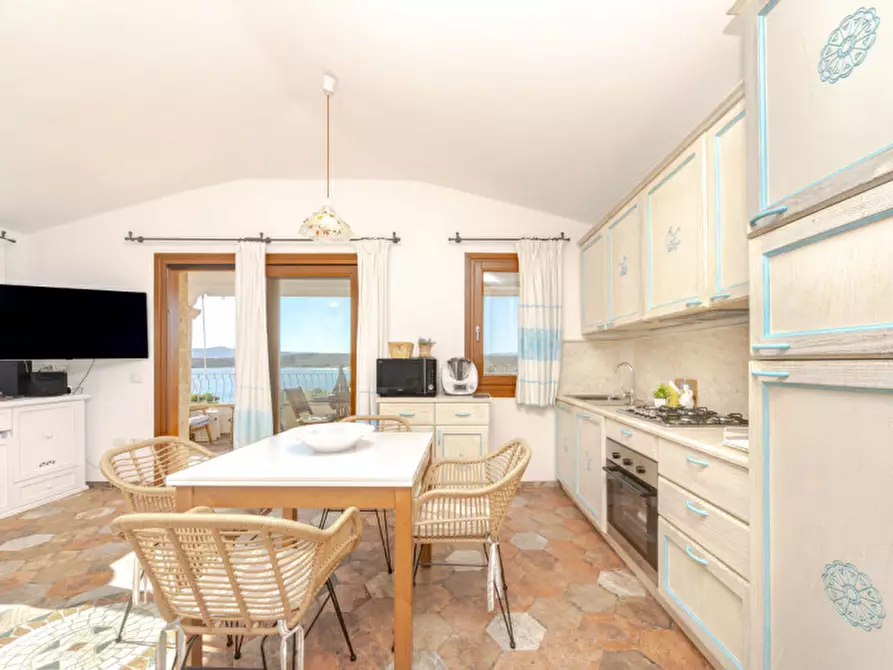 Immagine 6 di Appartamento in vendita  in Via delle brezze a Olbia