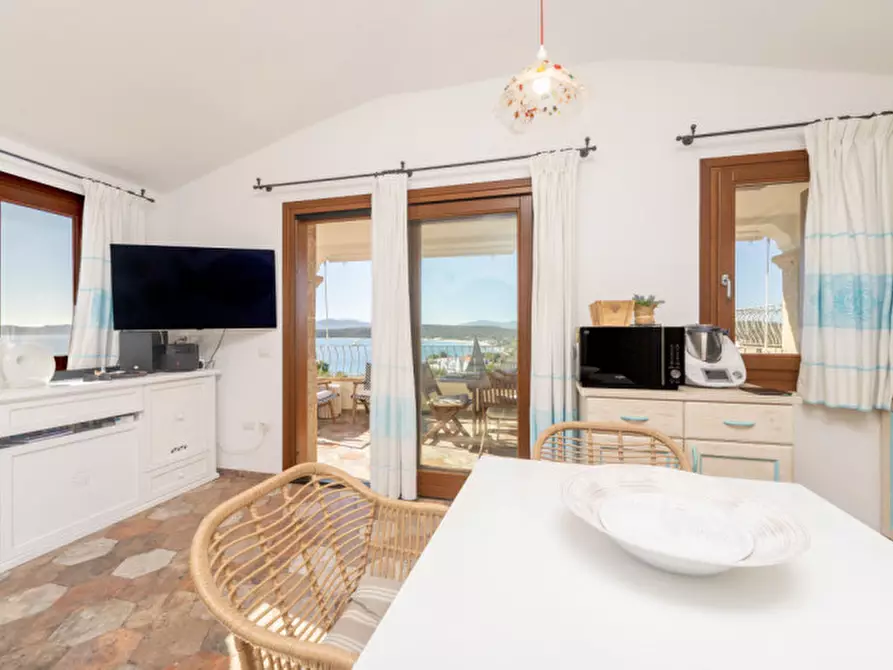 Immagine 9 di Appartamento in vendita  in Via delle brezze a Olbia