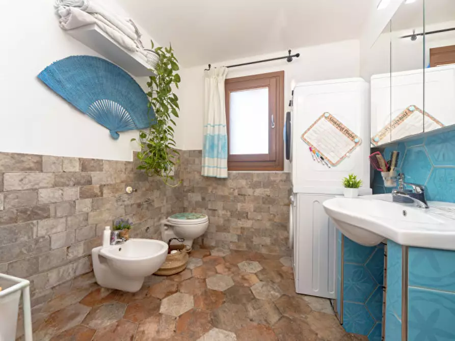 Immagine 27 di Appartamento in vendita  in Via delle brezze a Olbia