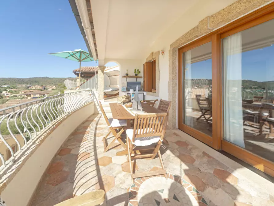 Immagine 29 di Appartamento in vendita  in Via delle brezze a Olbia