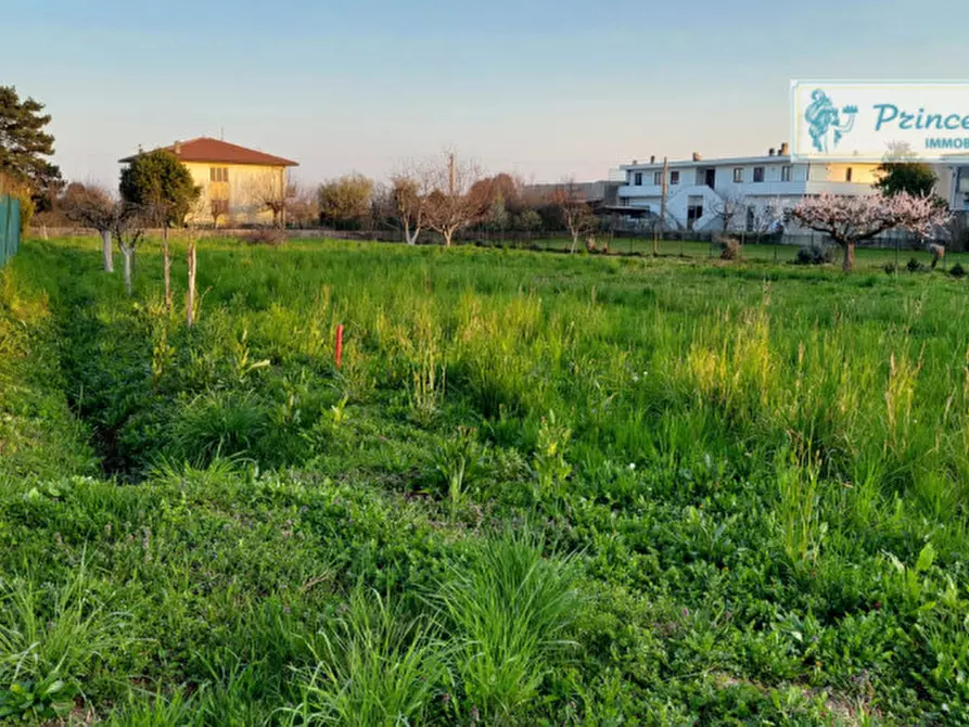 Immagine 1 di Terreno in vendita  in Via Molette 10 a Schio