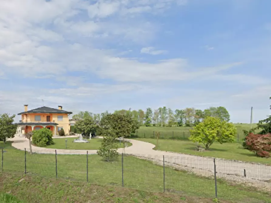 Immagine 5 di Casa indipendente in vendita  a Chioggia