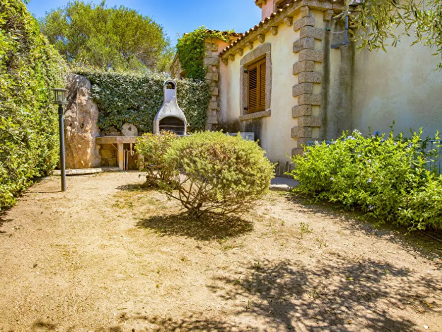 Immagine 3 di Villetta a schiera in vendita  in Via Mar Ligure a Olbia