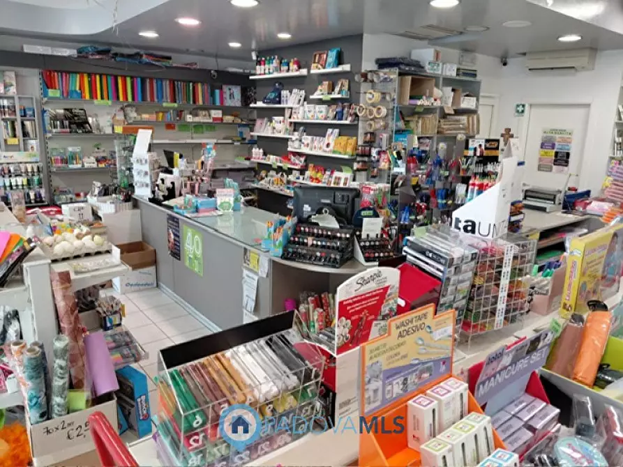 Immagine 4 di Attività commerciale in vendita  in Via Antonio Gramsci 5 a Cadoneghe
