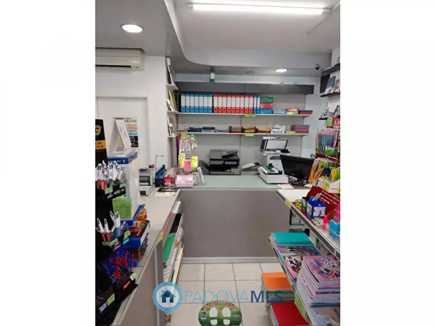 Immagine 5 di Attività commerciale in vendita  in Via Antonio Gramsci 5 a Cadoneghe