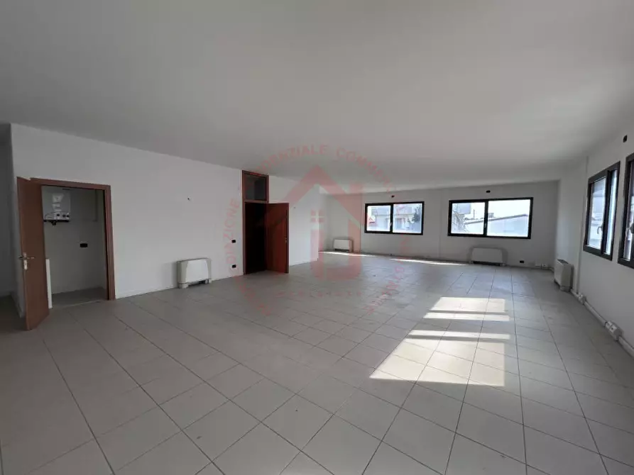 Immagine 1 di Ufficio in affitto  a Rubano