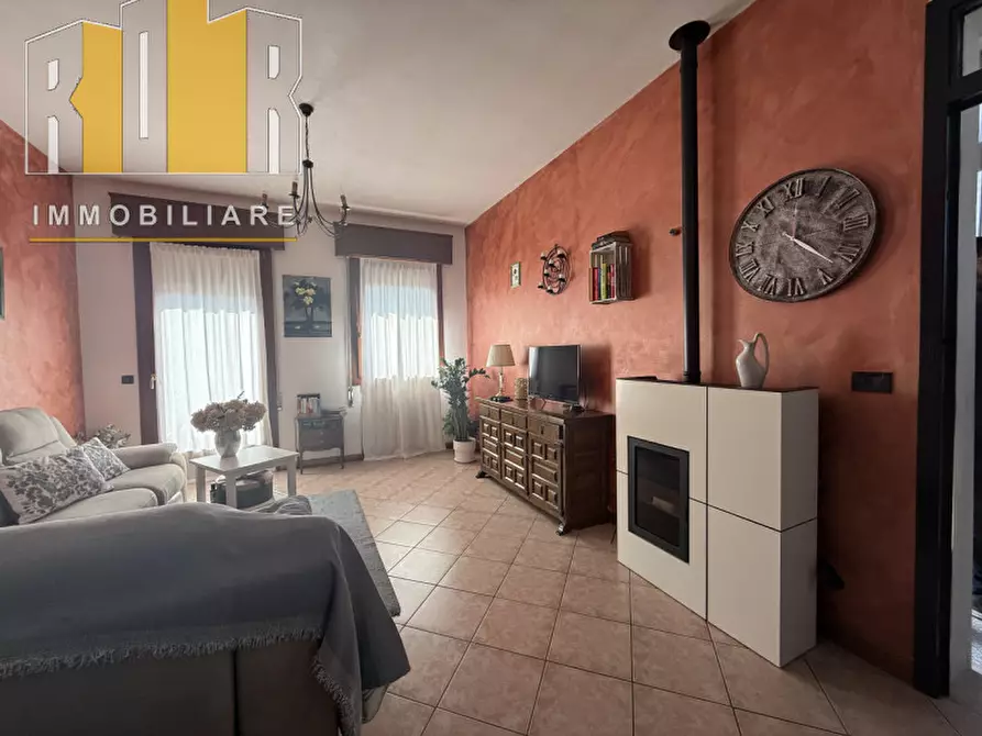 Immagine 3 di Casa bifamiliare in vendita  in Via Montello a Noventa Padovana