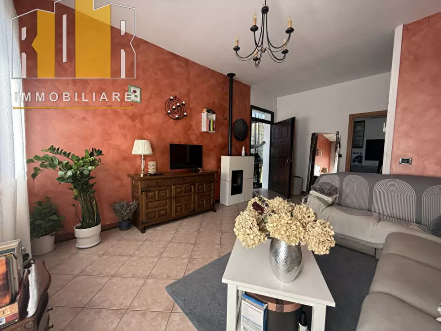 Immagine 4 di Casa bifamiliare in vendita  in Via Montello a Noventa Padovana