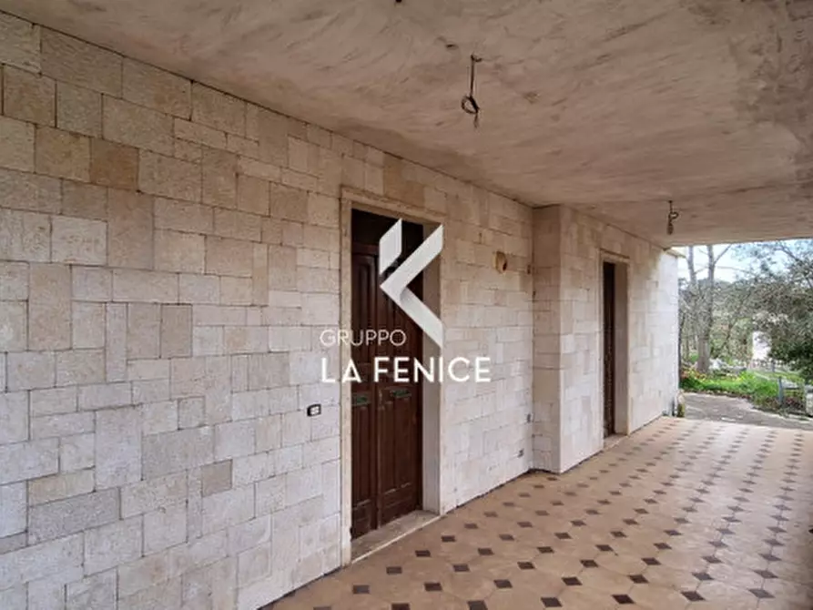 Immagine 3 di Villa in vendita  in Contrada Serralta - Uacella a Locorotondo