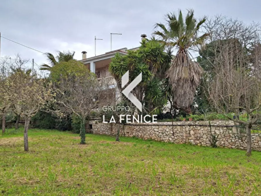 Immagine 5 di Villa in vendita  in Contrada Serralta - Uacella a Locorotondo
