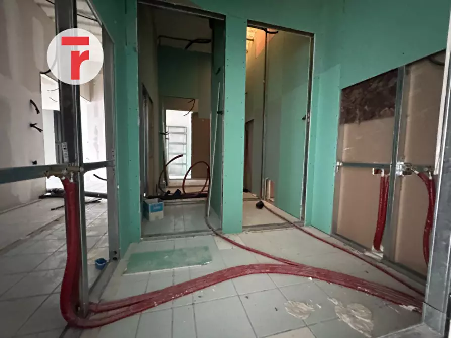 Immagine 15 di Capannone industriale in vendita  in via salgari a Santa Maria Di Sala