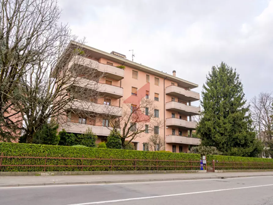 Immagine 1 di Appartamento in vendita  in Via Paradigna 10 a Parma