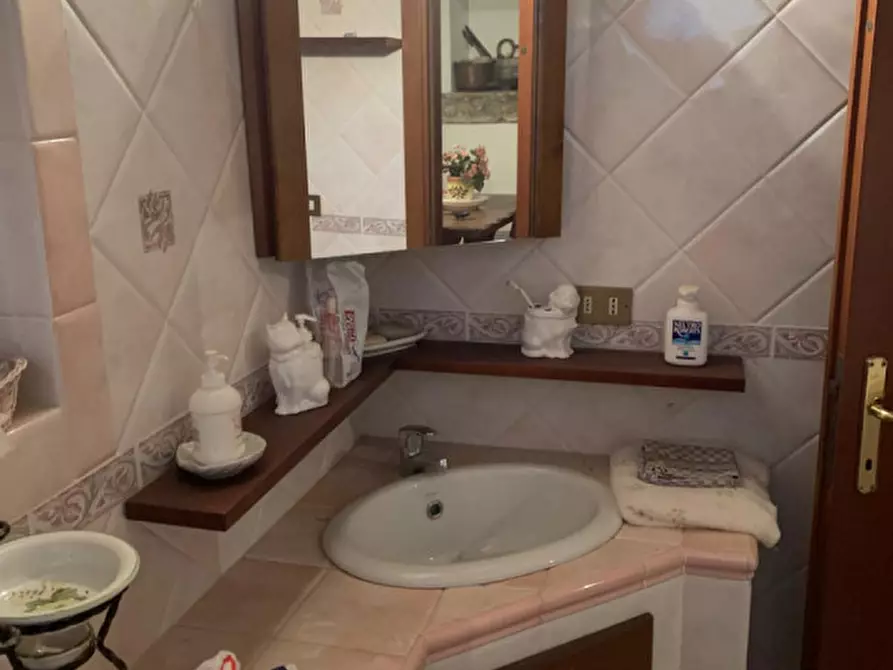 Immagine 21 di Casa bifamiliare in vendita  in Via Centrale a Monterenzio