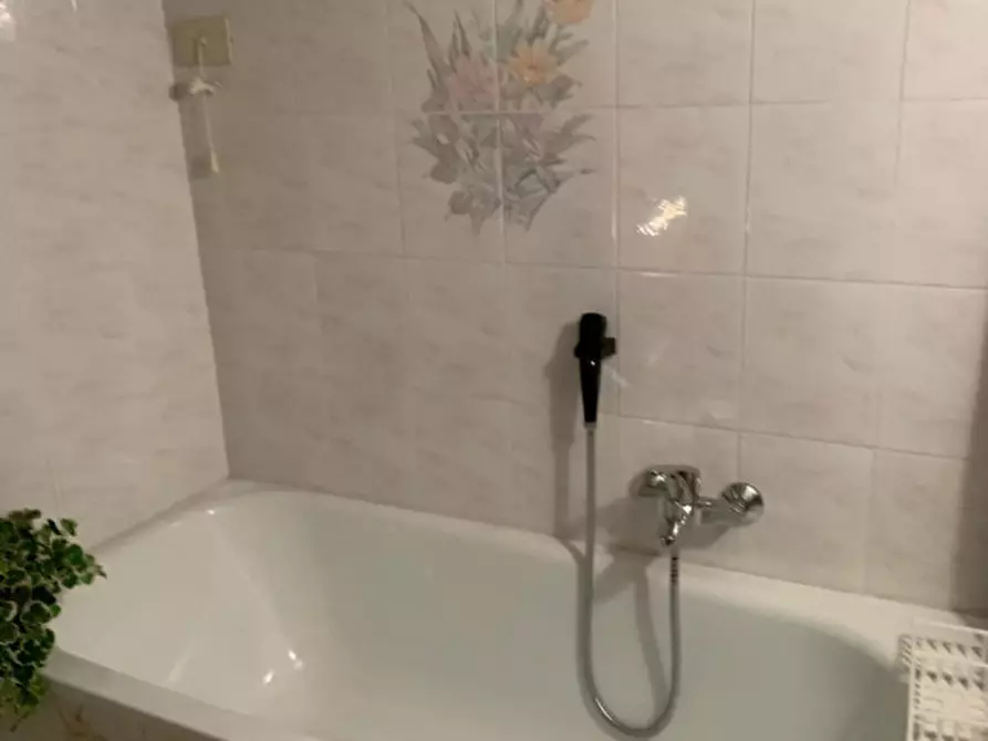 Immagine 24 di Casa bifamiliare in vendita  in Via Centrale a Monterenzio