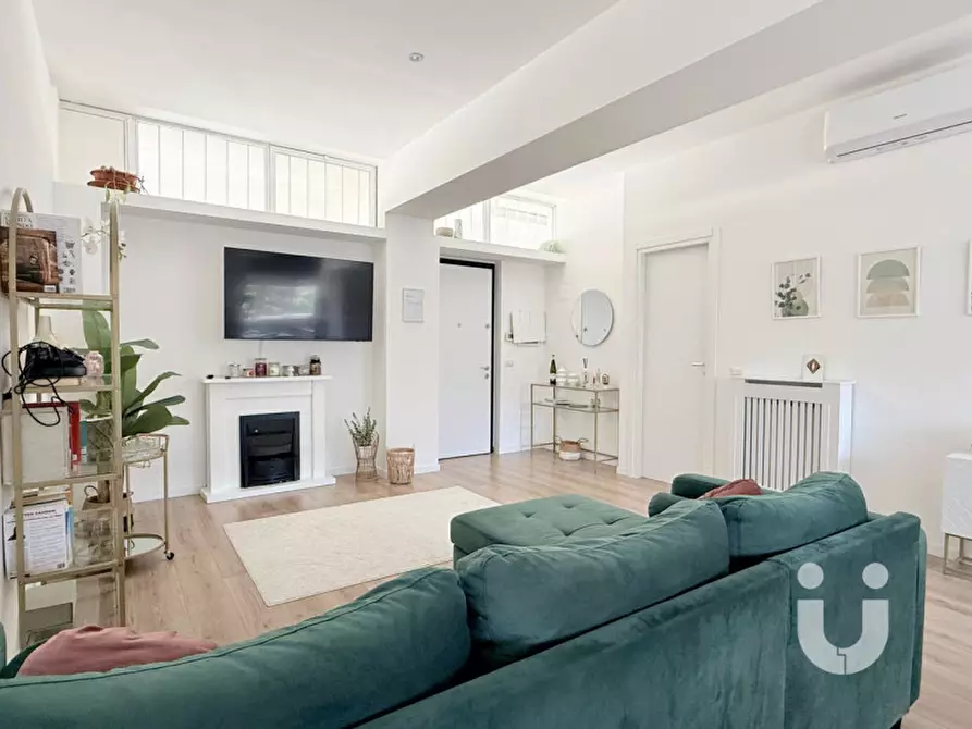 Immagine 5 di Appartamento in vendita  in viale caduti per la resistenza a Roma