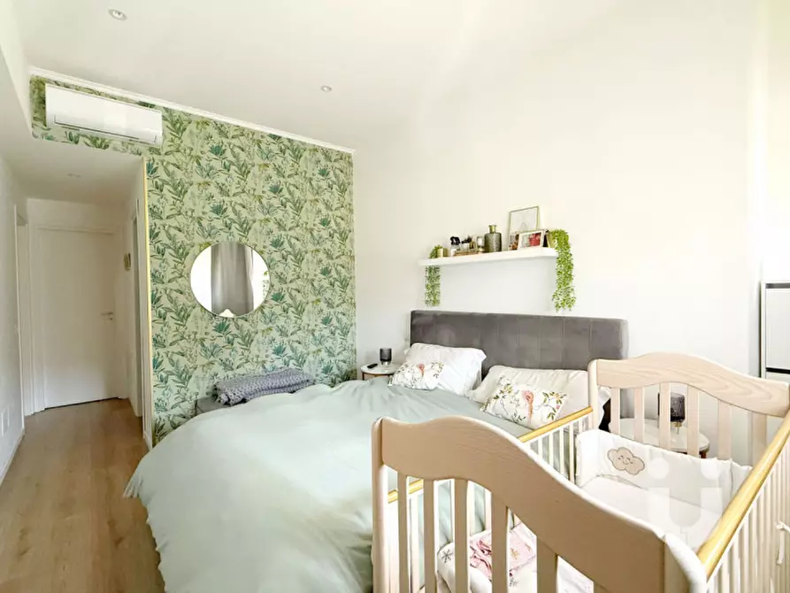 Immagine 11 di Appartamento in vendita  in viale caduti per la resistenza a Roma