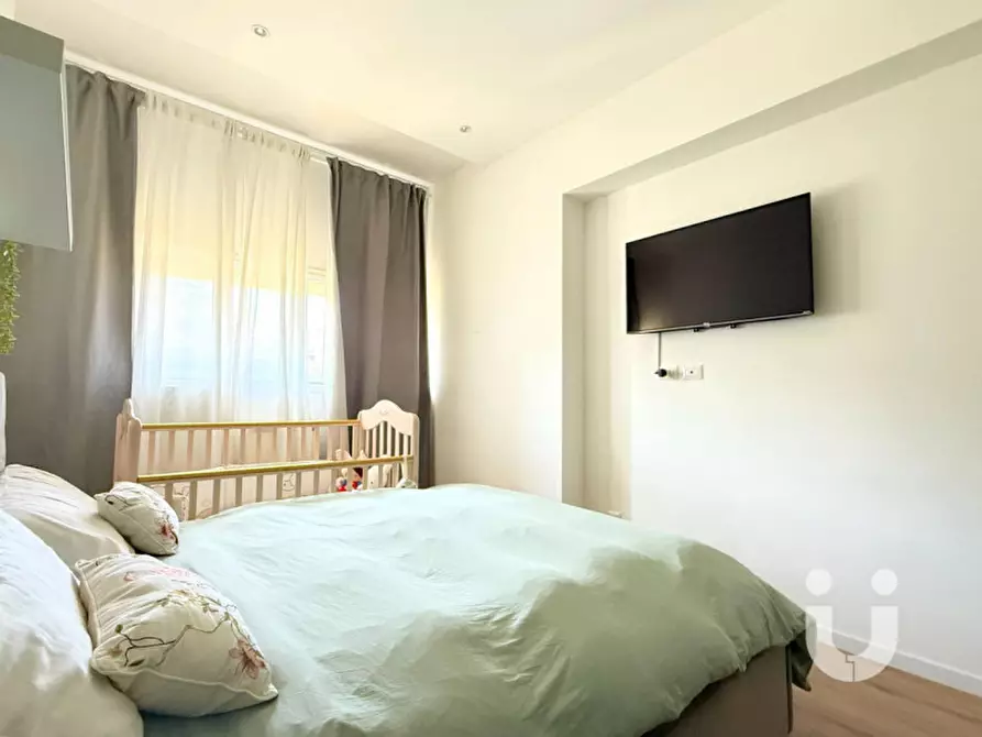 Immagine 12 di Appartamento in vendita  in viale caduti per la resistenza a Roma