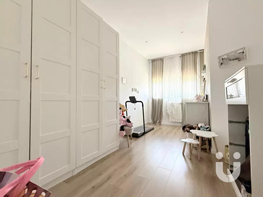 Immagine 15 di Appartamento in vendita  in viale caduti per la resistenza a Roma