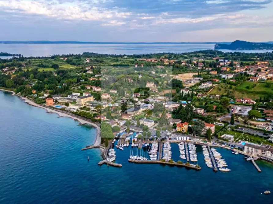 Immagine 7 di Appartamento in affitto  in Via Benaco a San Felice Del Benaco