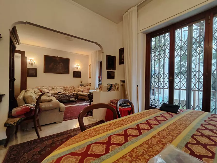 Immagine 4 di Appartamento in vendita  in VIALE CALATAFIMI a Firenze