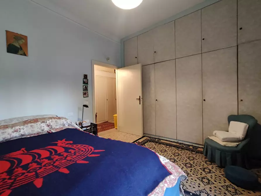 Immagine 8 di Appartamento in vendita  in VIALE CALATAFIMI a Firenze