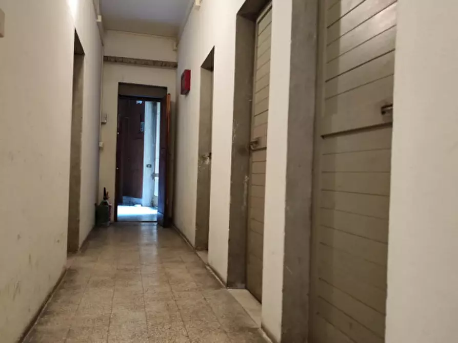 Immagine 31 di Appartamento in vendita  in VIALE CALATAFIMI a Firenze