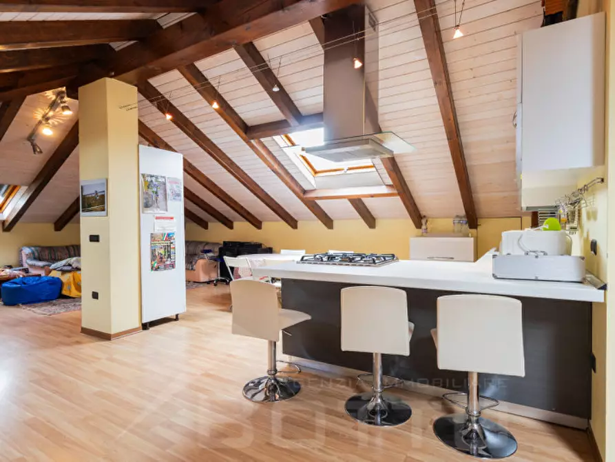 Immagine 2 di Casa indipendente in vendita  in Via Principe Umberto 16/Q a Borgomanero