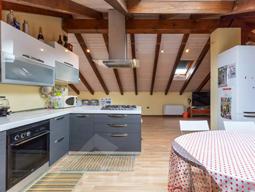 Immagine 5 di Casa indipendente in vendita  in Via Principe Umberto 16/Q a Borgomanero