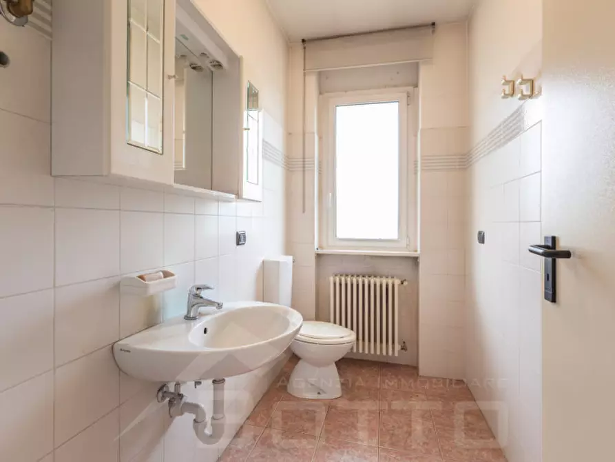 Immagine 10 di Casa indipendente in vendita  in Via Principe Umberto 16/Q a Borgomanero