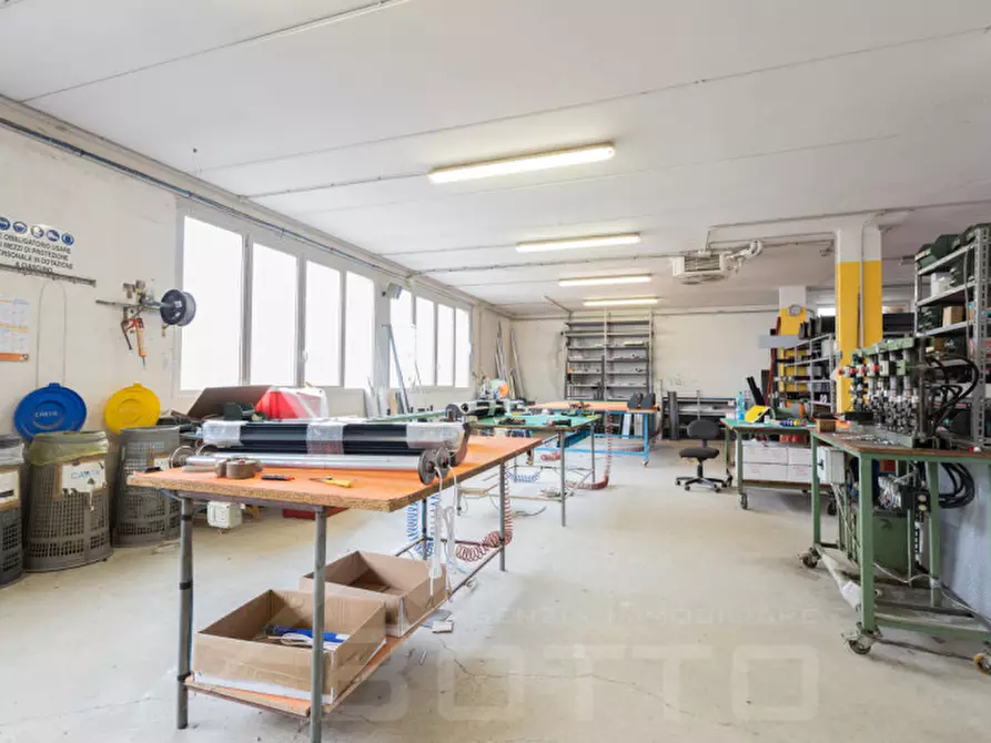 Immagine 21 di Casa indipendente in vendita  in Via Principe Umberto 16/Q a Borgomanero