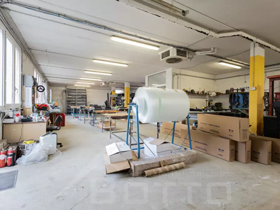 Immagine 23 di Casa indipendente in vendita  in Via Principe Umberto 16/Q a Borgomanero