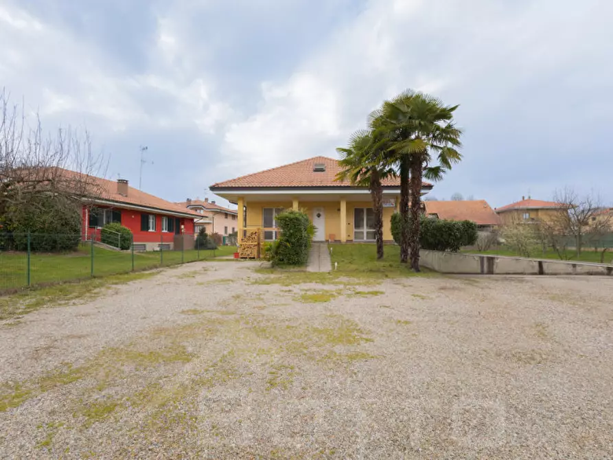 Immagine 30 di Casa indipendente in vendita  in Via Principe Umberto 16/Q a Borgomanero