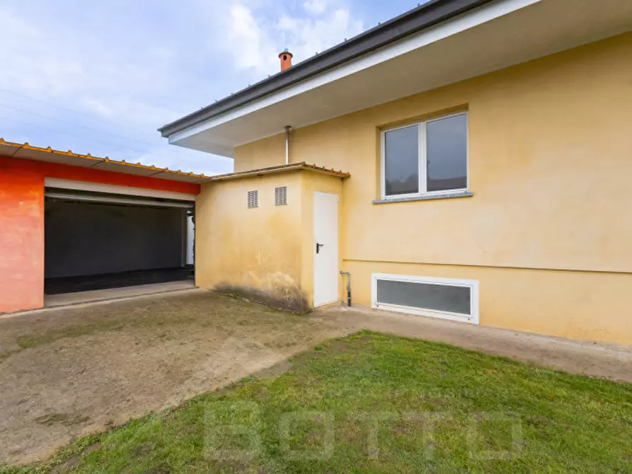 Immagine 33 di Casa indipendente in vendita  in Via Principe Umberto 16/Q a Borgomanero