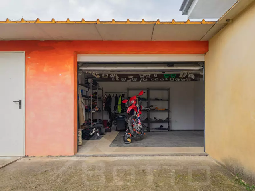 Immagine 34 di Casa indipendente in vendita  in Via Principe Umberto 16/Q a Borgomanero