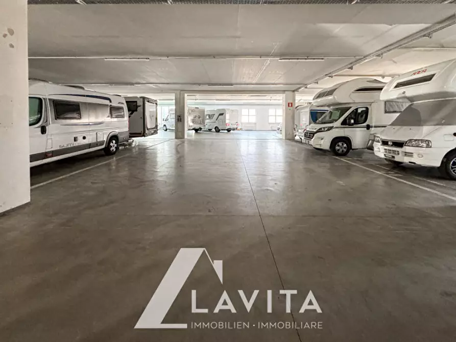 Immagine 1 di Garage in vendita  in Gewerbegebiet Nord - Zona Artigianale Nord a Ora .Auer.