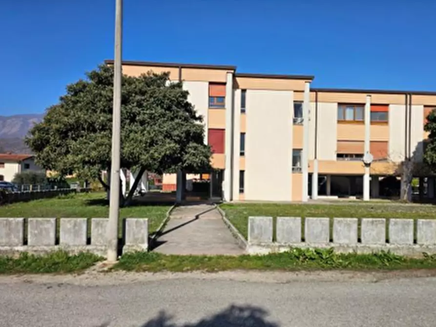 Immagine 1 di Appartamento in vendita  in Via Dante Alighieri, 11 a Aviano