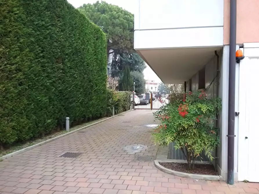 Immagine 36 di Appartamento in vendita  in via Cortusio a Padova