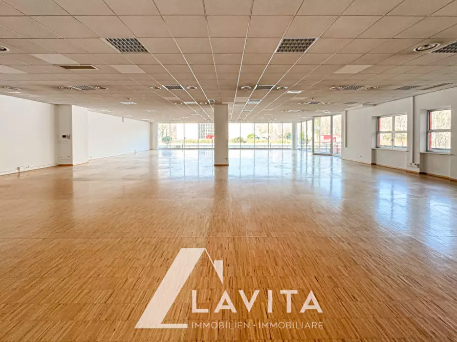 Immagine 5 di Attività commerciale in vendita  in Gewerbegebiet Nord - Zona Artigianale Nord a Ora .Auer.