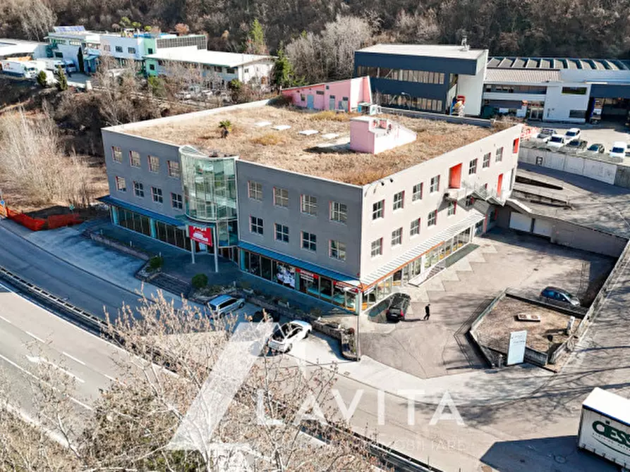 Immagine 12 di Attività commerciale in vendita  in Gewerbegebiet Nord - Zona Artigianale Nord a Ora .Auer.