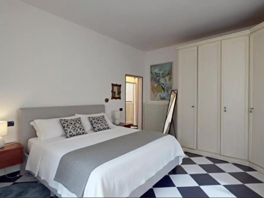 Immagine 5 di Casa trifamiliare in vendita  in Via Nino Bixio a Vicenza